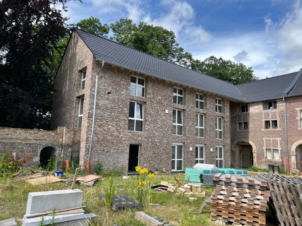 Neubau eines Mehrfamilienhauses KfW-Effizienzhaus 55 EE